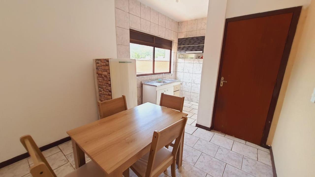 Residencial Lacombe Canasvieiras Apartment